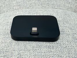 Original Apple iPhone Lightning Dock, Aluminium schwarz