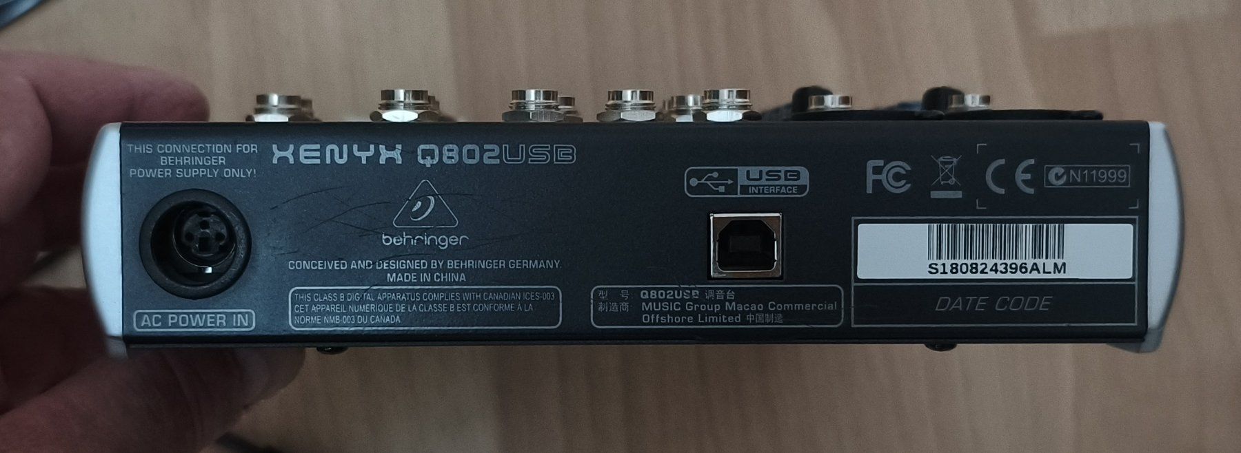 Behringer Console di mixaggio: Behringer Xenyx Q802USB – Usato da Cheyres venduto da Alex60 1