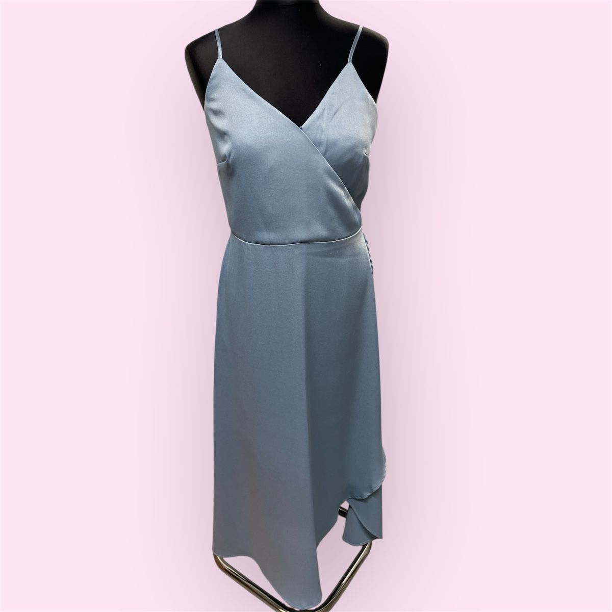 H&M Kleider: Sommerliches Wickelkleid, ciel – Gebraucht aus Urdorf von Anassor 1