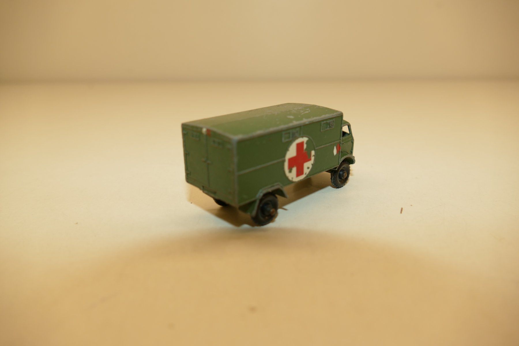Matchbox Modellautos: Matchbox/Lesney: Military Ambulance – Gebraucht aus Niederhasli von rail-duerst 2