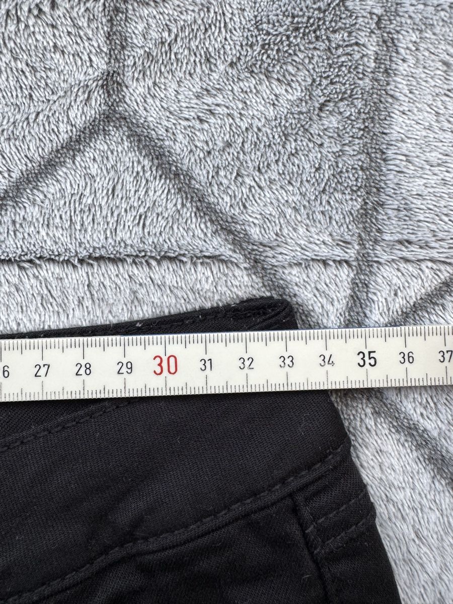 Jeans: Vila Shorts schwarz Gr. 27 – Usato da Rüti ZH venduto da Ella96 2