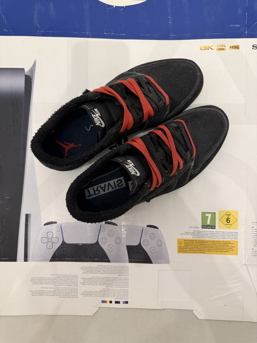 Nike Herrenschuhe: Travis J1 – Neu (gemäss Beschreibung) aus Chur von sil_v7n6 1