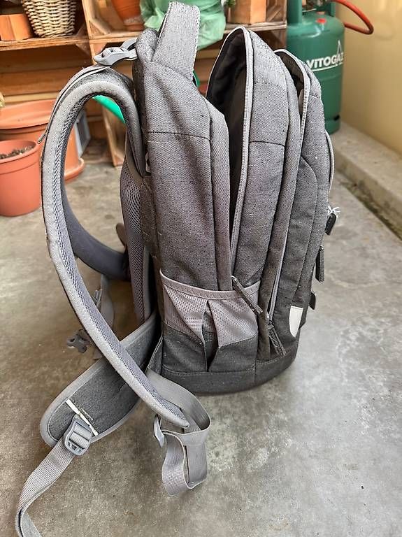 Rucksäcke: Satch Rucksack, grau – Gebraucht aus Luzern von Daniela1907 1