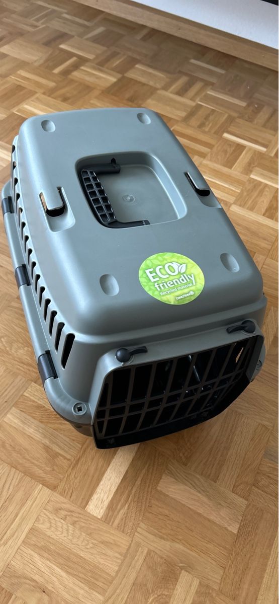 Niches, paniers: Katzentransportbox – Neuf (Voir description) à Muttenz par luui97