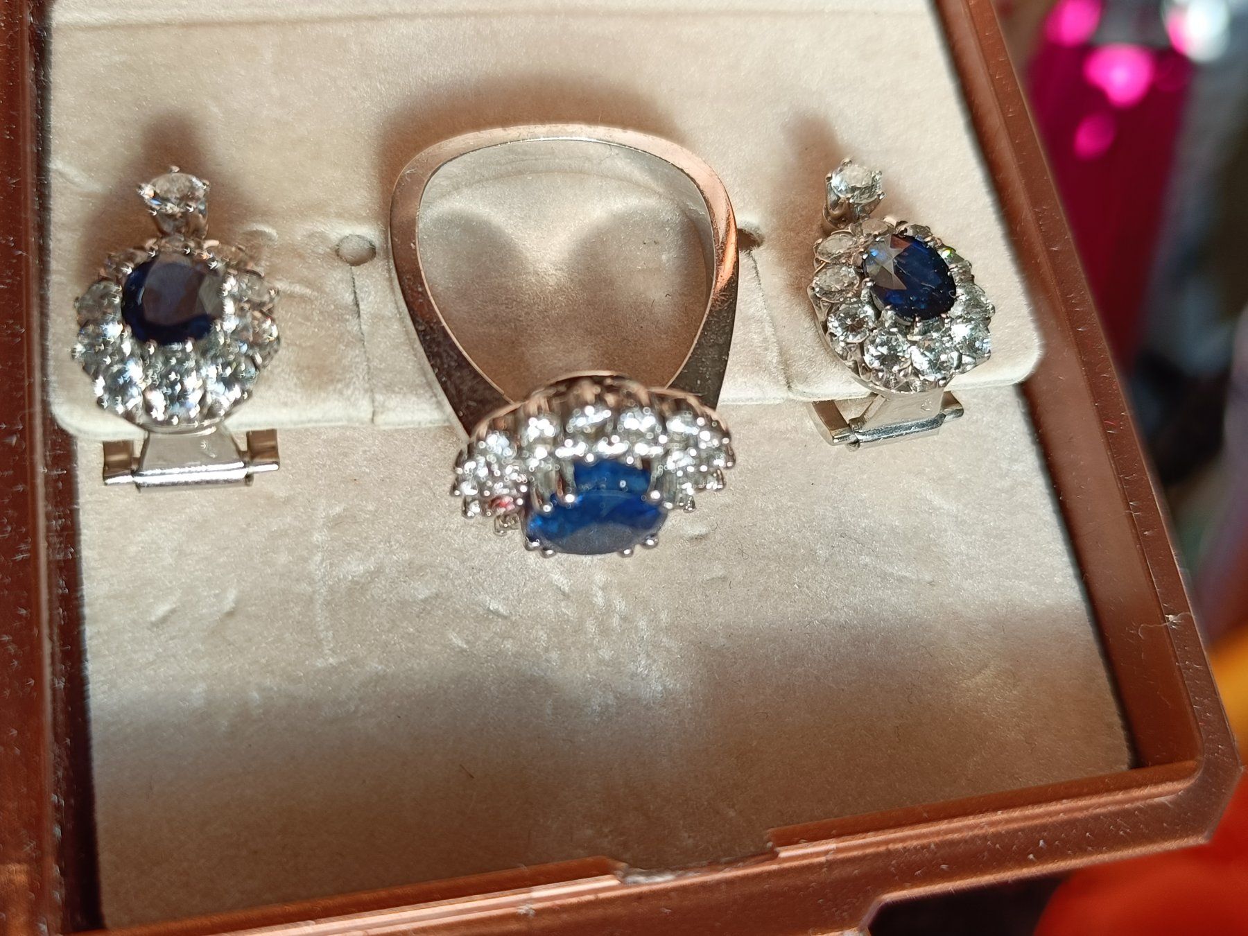 Altri gioielli: Weissgold Ring mit Clips Saphir – Usato da Köniz venduto da Brockenreich 8