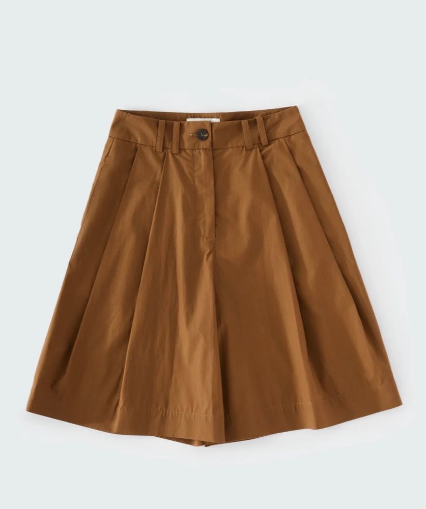 Pantaloni: Bermuda Studio Nicholson – Usato da Pregassona venduto da Reluxuryspace