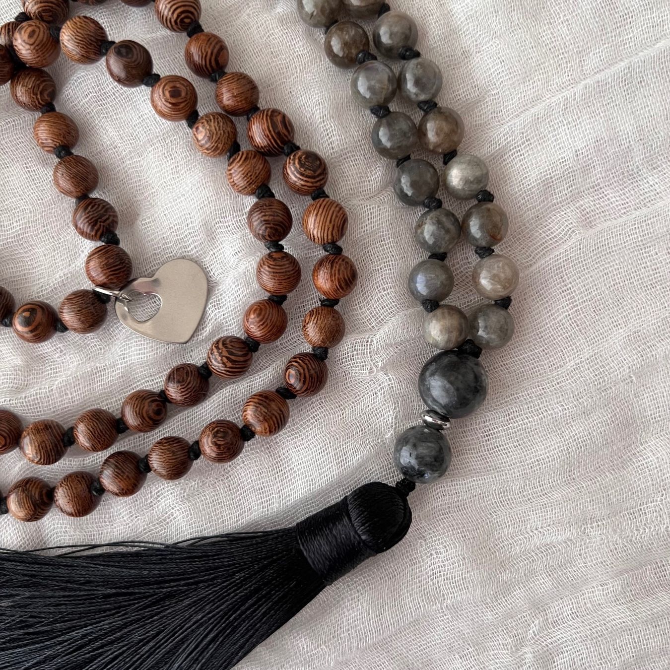 Colliers: Mala en labradorite & bois de santal – Neuf avec emballage d'origine à Pully par sunaddict 3