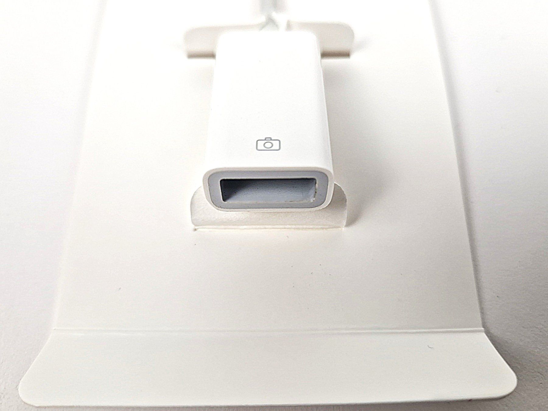 Apple Unità & Adattatore: Apple Lightning auf USB Kamera Adapter – Nuovo e nell'imballaggio originale da Basel venduto da Restwert_Basel 3