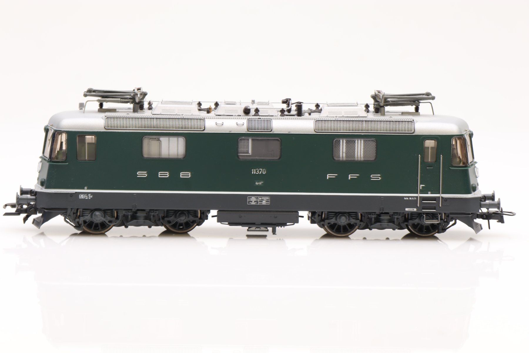 Roco Modellini di ferrovie: Roco SBB Re 4/4 11370 DC Digital Sound, H0 – Nuovo (secondo la descrizione) da Ried (Muotathal) venduto da Modellbahn.swiss 1