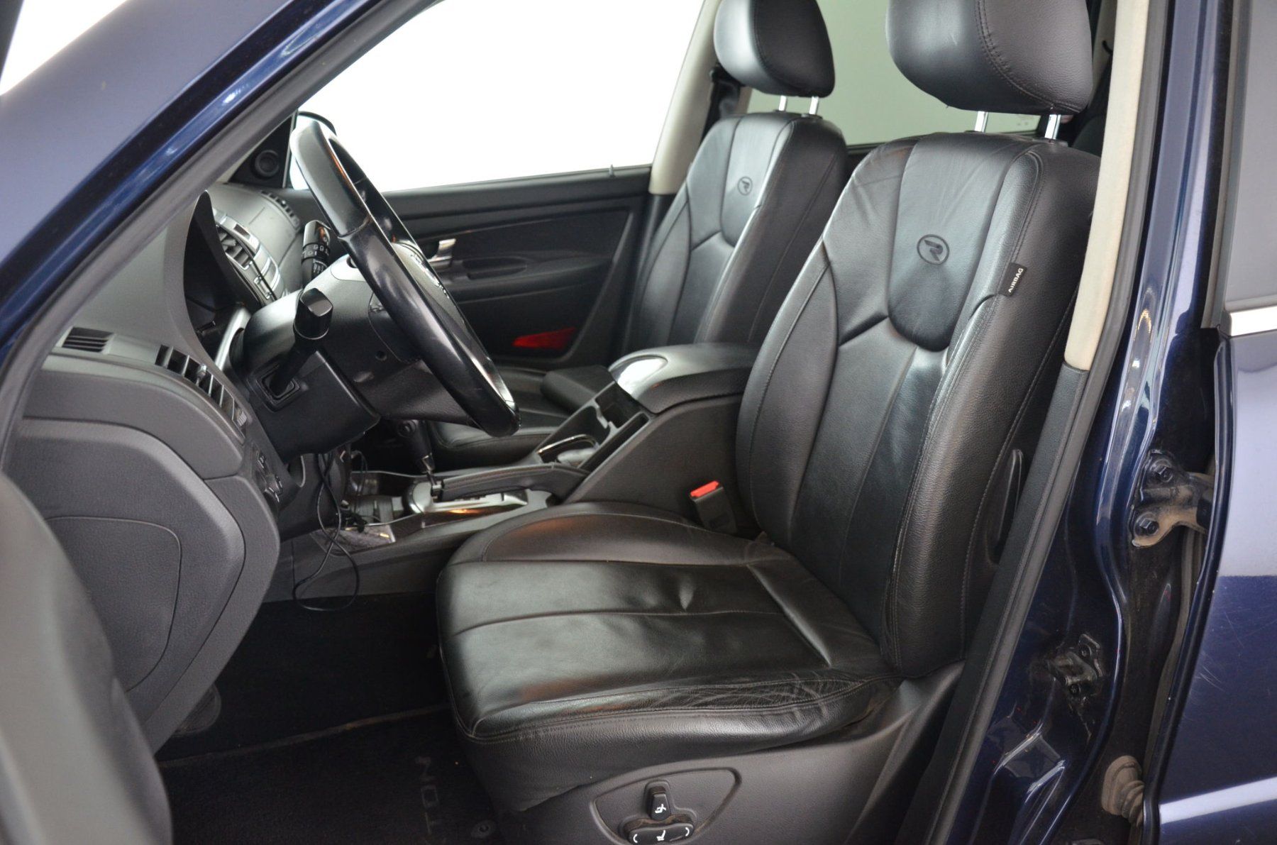 KGM-Ssangyong Automobili: SSANGYONG Rexton – Usato da Ebnat-Kappel venduto da ah-Auto-AG 7