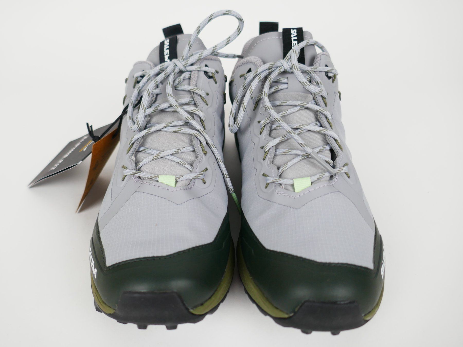 Salewa Scarpe da donna: Salewa Schuhe – Usato da Urtenen-Schönbühl venduto da Restwert_Schoenbuehl 1
