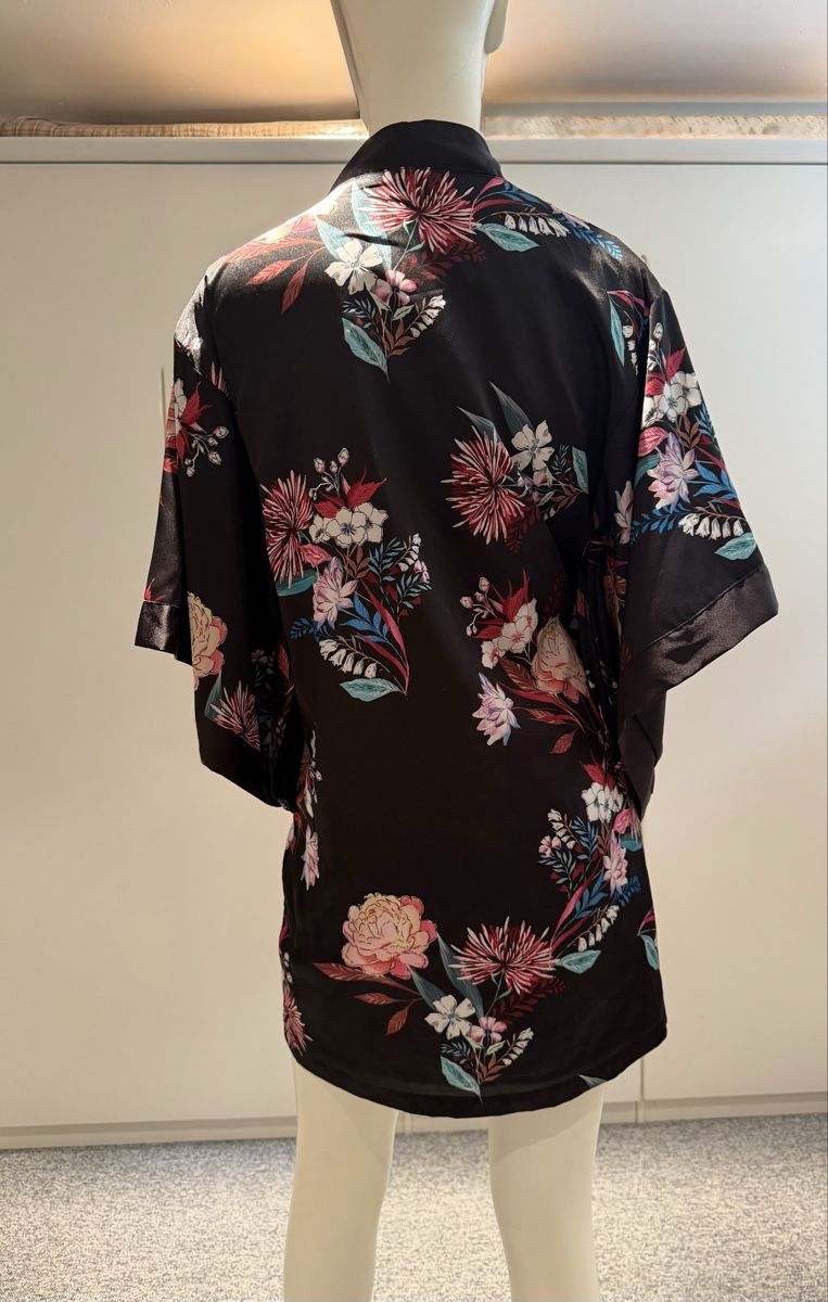 Accappatoi: Peignoir-robe de plage 36-38 – Nuovo (secondo la descrizione) da Genève venduto da flocon06 4