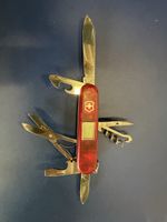 Victorinox Altimeter Offizier Suisse rot gebraucht