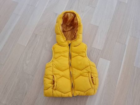 Pufferweste Jacke für Babys von ZARA gr.86