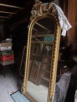 Grand miroir ancien