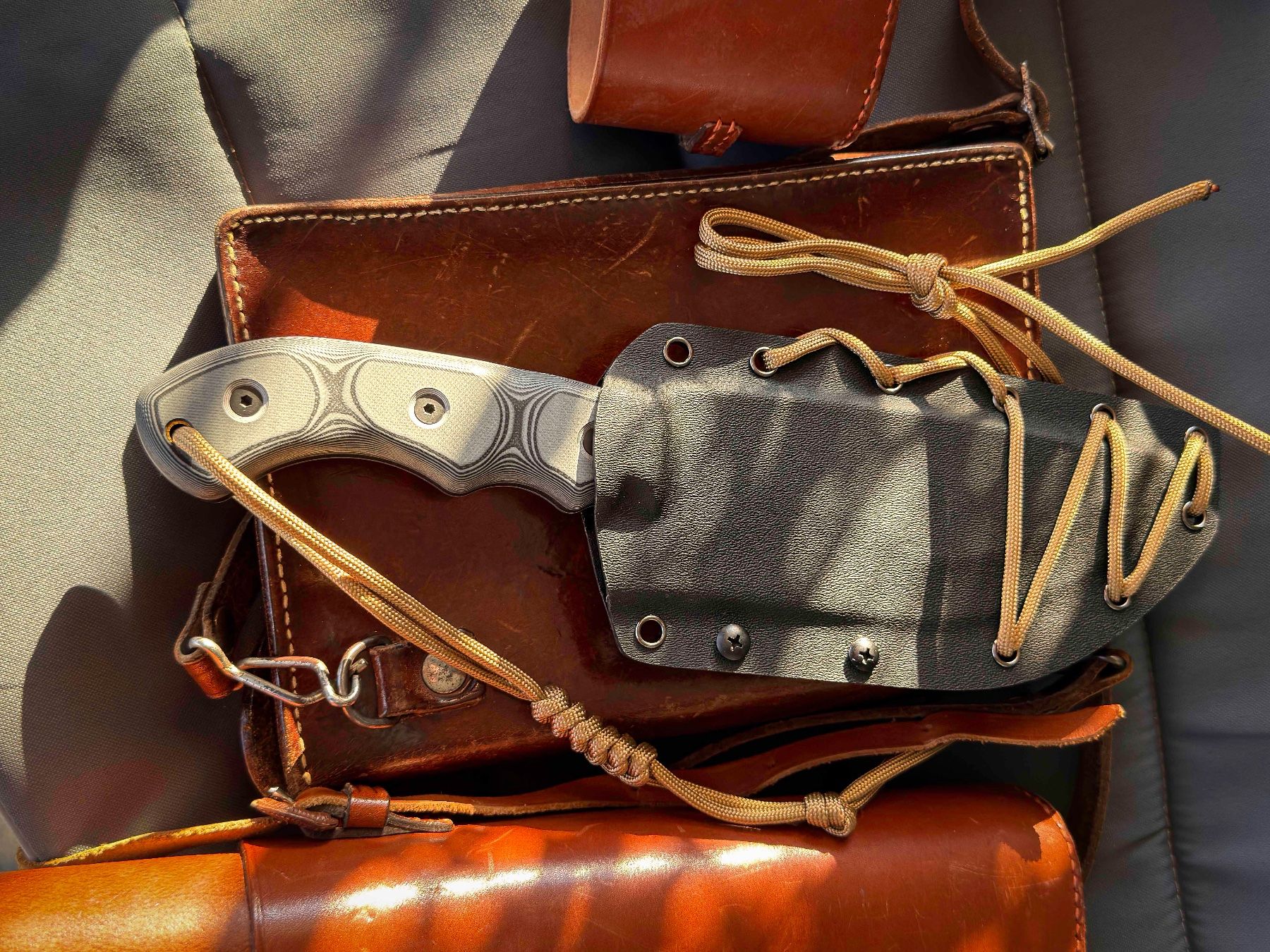 Accessoires: TOPS Tom Brown Tracker Messer – D'occasion à Reinach AG par Rousseau_J 2