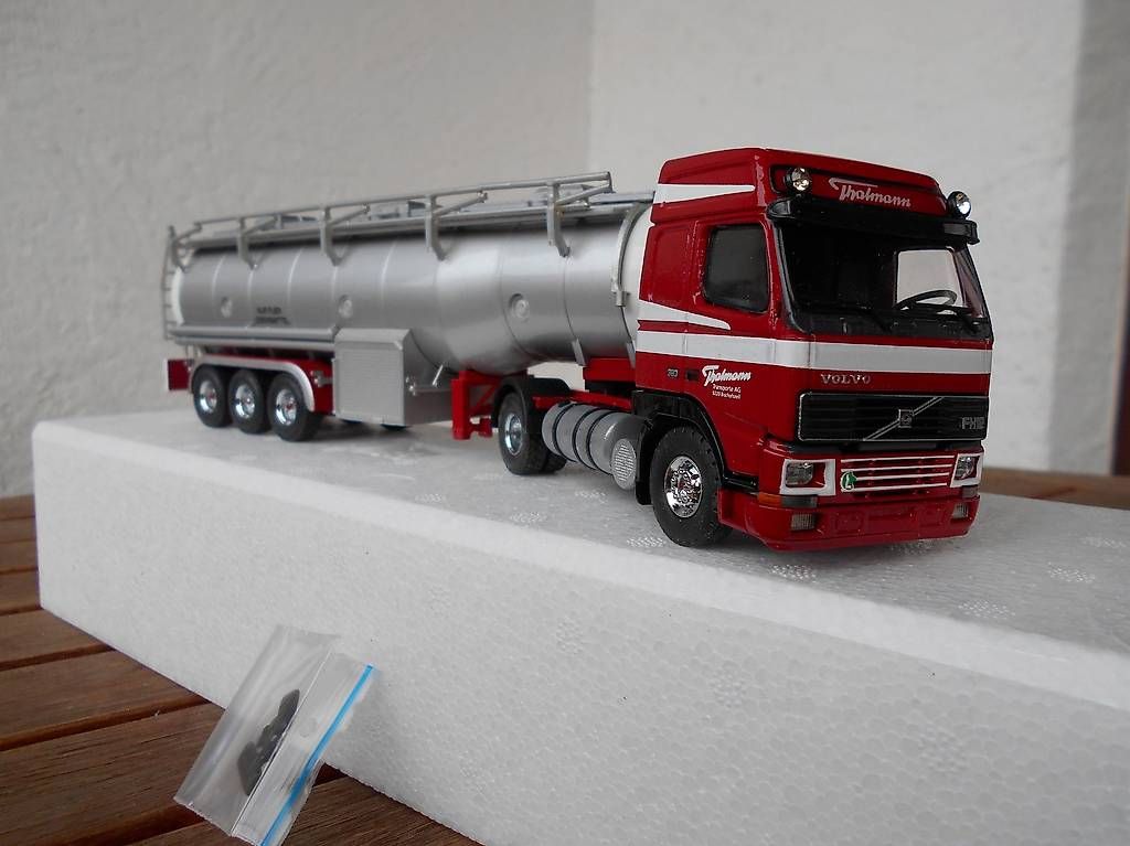 Tekno Kit di modellismo & Modellini statici: Volvo FH 12 Thalmann Tekno 1:50 – Nuovo e nell'imballaggio originale da Lessoc venduto da beletteman 3