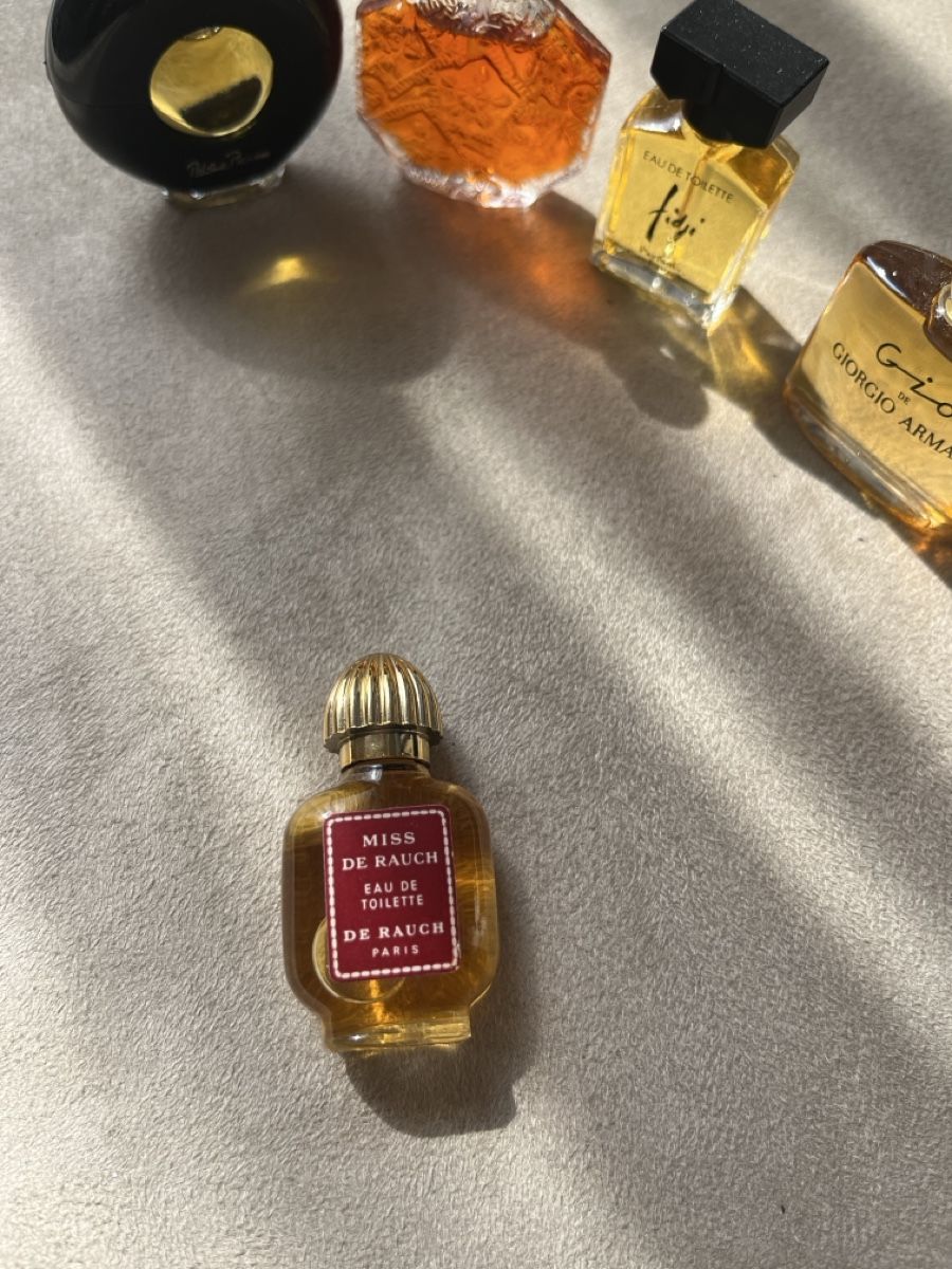 Armani Profumi & Eau de Toilette: Miniature Perfume Bottles Set Collection – Nuovo (secondo la descrizione) da Chêne-Bougeries venduto da Seetooyoo 5