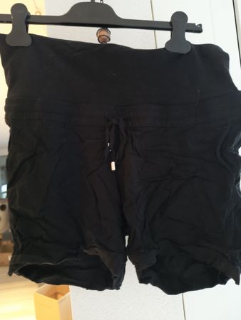 Schwarze Umstands-Shorts von H&M Mama, Grösse 38, Sommer