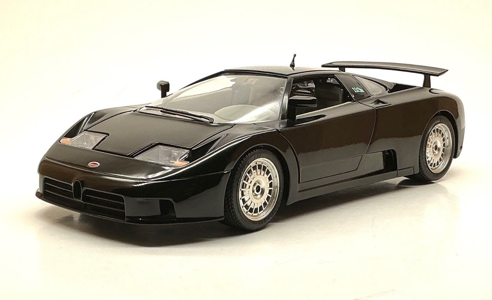 Bugatti Modellini d'auto: Bugatti EB110  Bj.1991 Bburago 1-18 Nr 19 – Usato da Männedorf venduto da toroloco1953 7