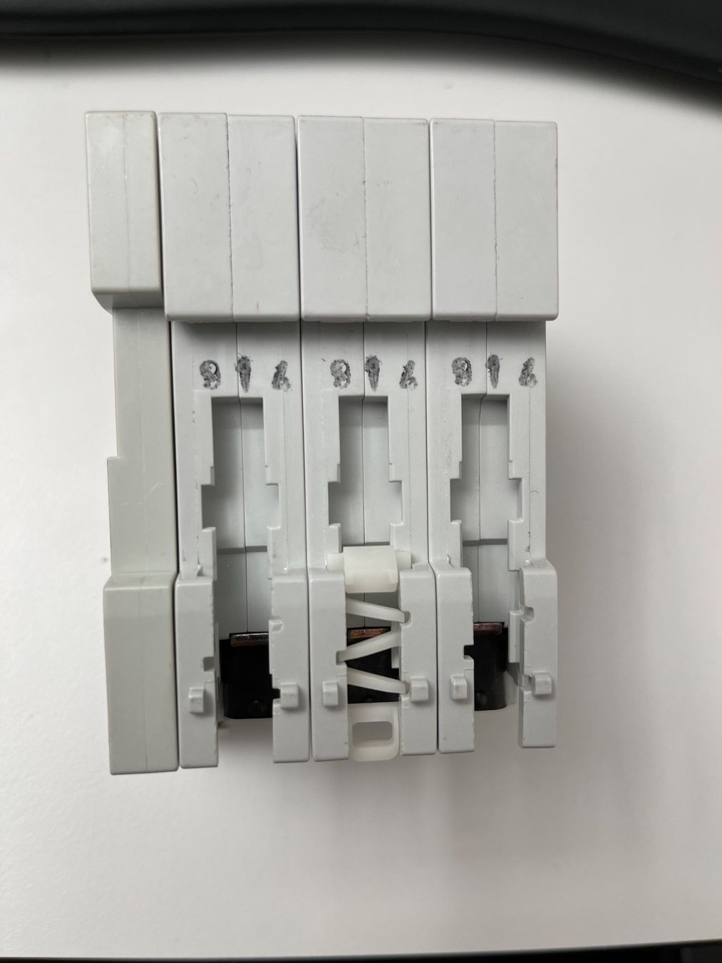 ABB Schalter: ABB Leistungsschutzschalter Smissline 13A – Gebraucht aus Ehrendingen von Sansav 3