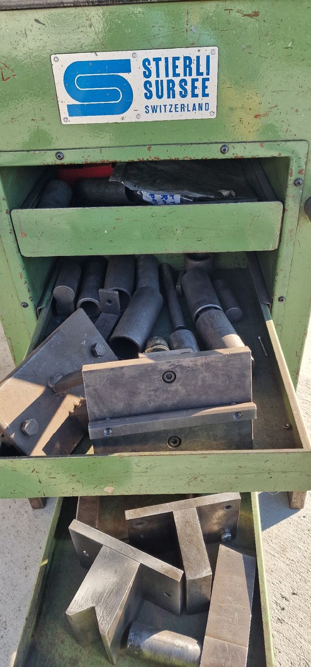 Tutte le macchine: Horizontale Biegemaschine Stierli Bieger – Usato da Emmenbrücke venduto da inf_l8yf 8
