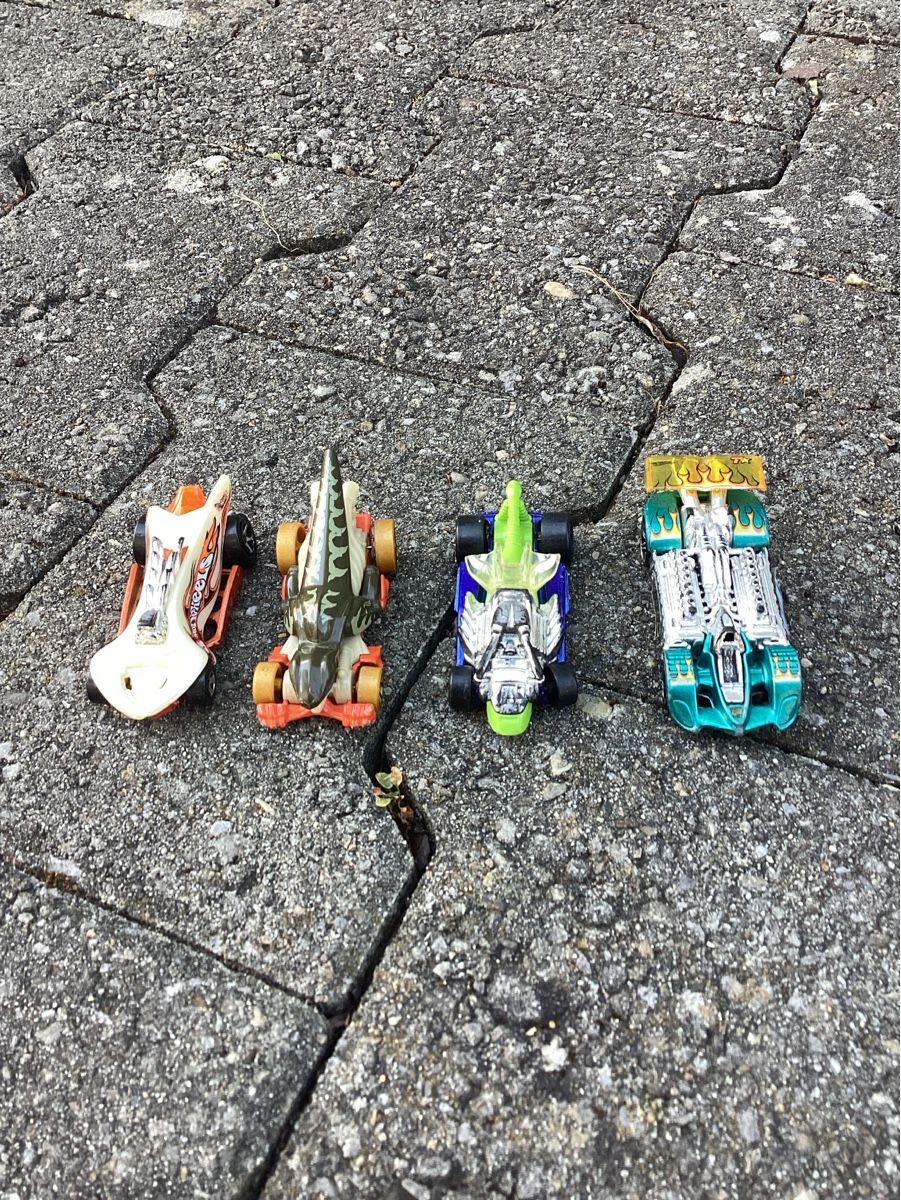 Hot Wheels Giocattoli: Hot Wheels are in the House – Usato da Widen venduto da Webru80 3