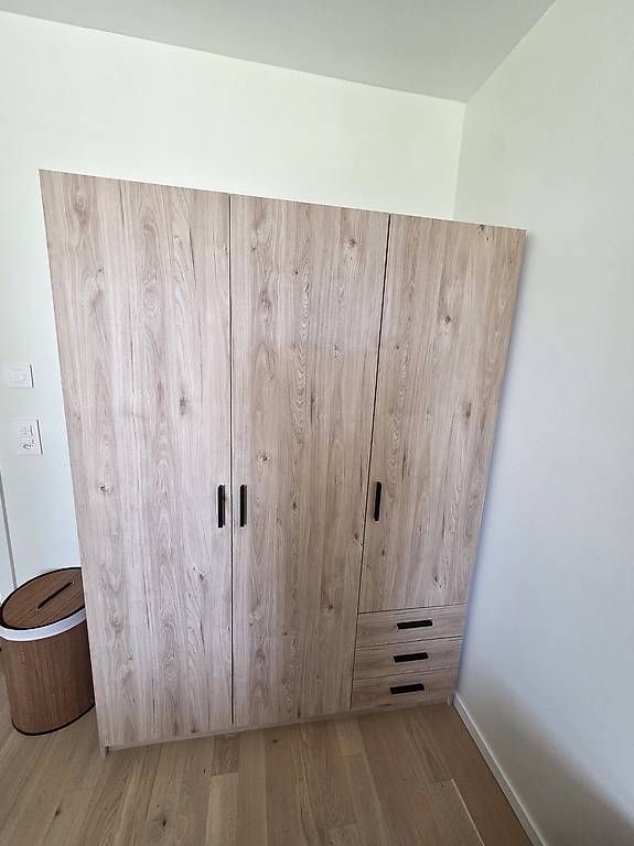 Armadi: Armoire à portes battantes AMSTERDAM – Usato da Renens VD venduto da ced_b62x 2