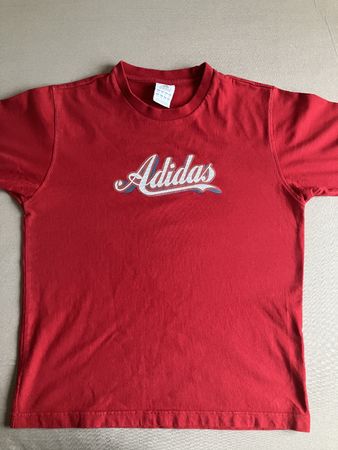 Weinrotes Adidas T-Shirt Grösse 158