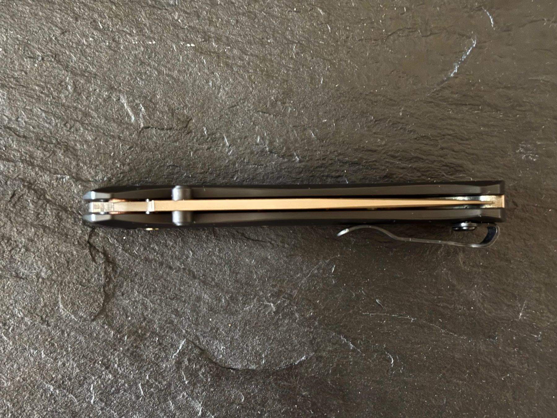 Benchmade Taschenmesser: Benchmade Bugout 535FE-05 Flytanium Crossfade Titan – Gebraucht aus Männedorf von Rarin67 7