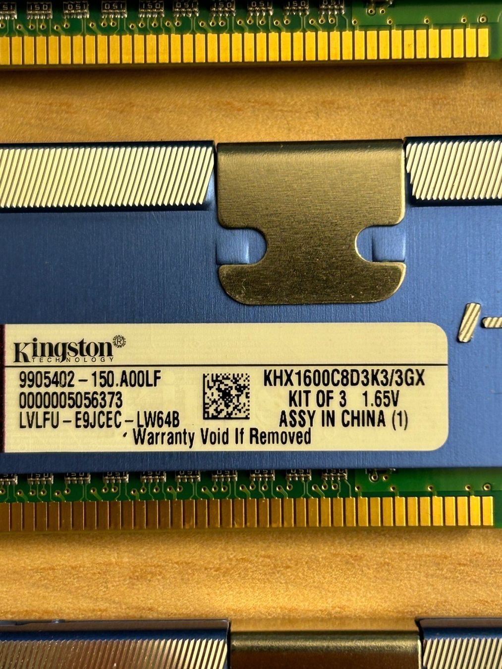Kingston Memoria / RAM: KHX1600C8D3K3/3GX KINGSTON / 3er - Set – Usato da Hinwil venduto da steelpuls 1