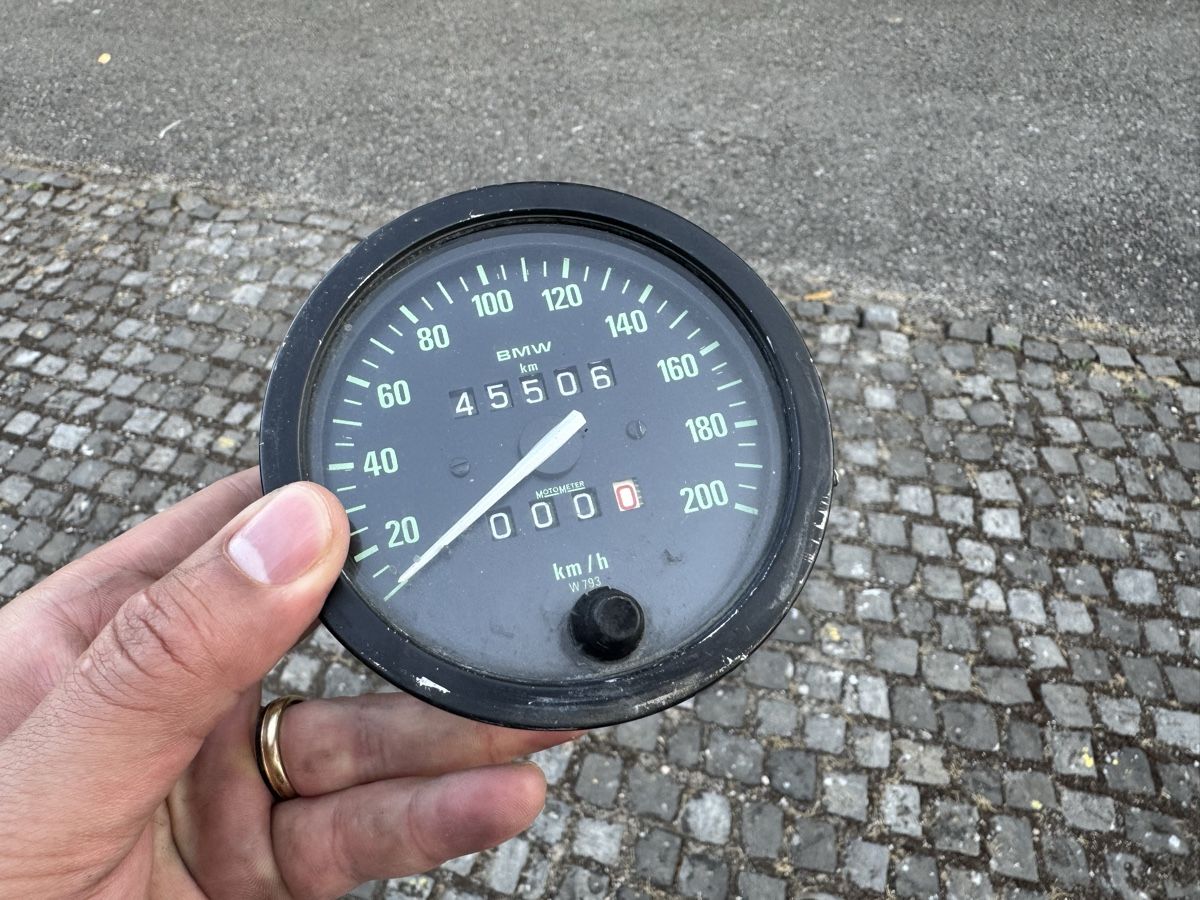BMW Alle Motorradersatzteile: BMW R65 LS Tacho & Armaturen  – Gebraucht aus Avenches von Staticity 1
