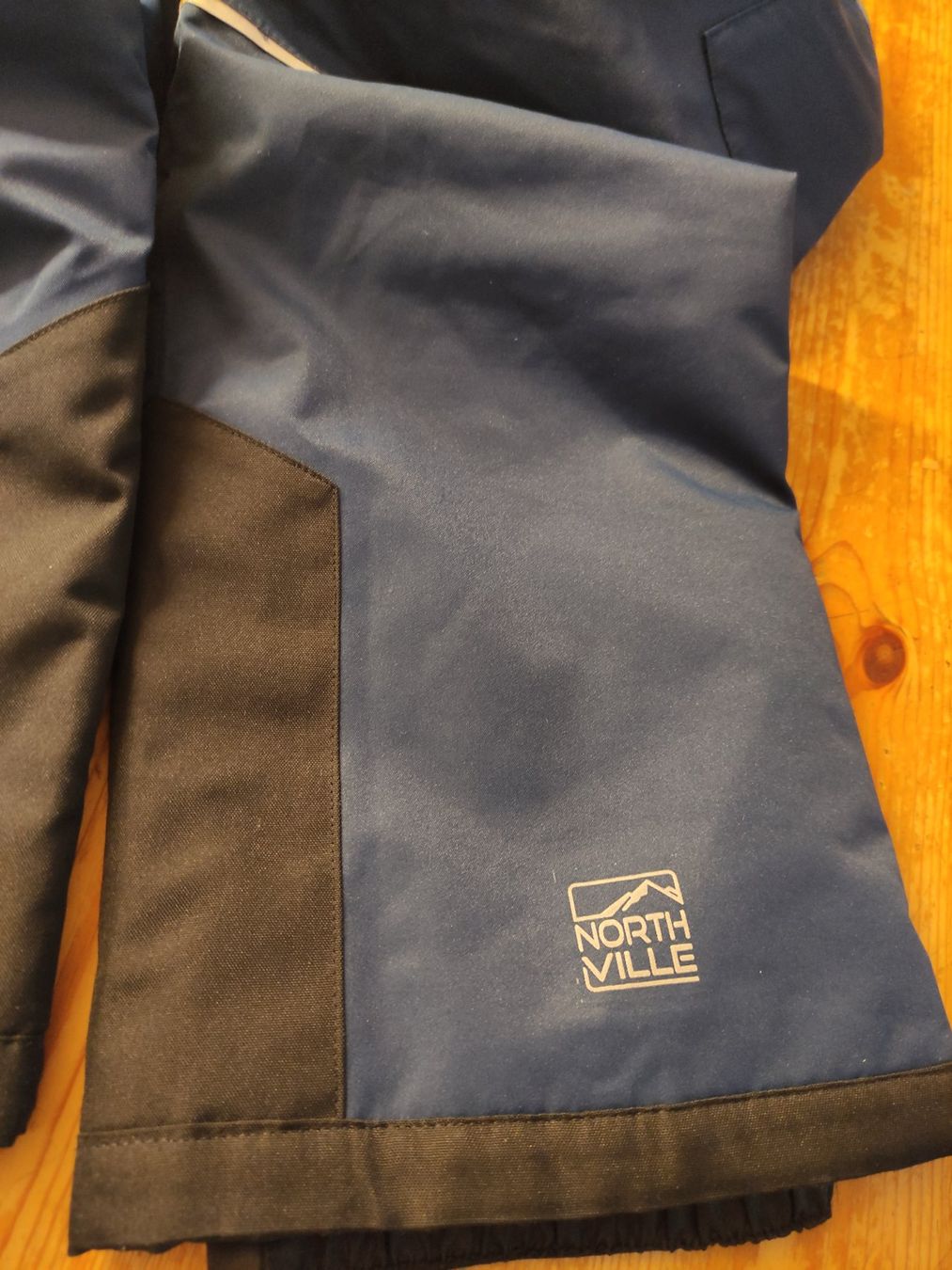 Pantaloni: Skihosen – Usato da Mümliswil venduto da Andreablaukatze 2