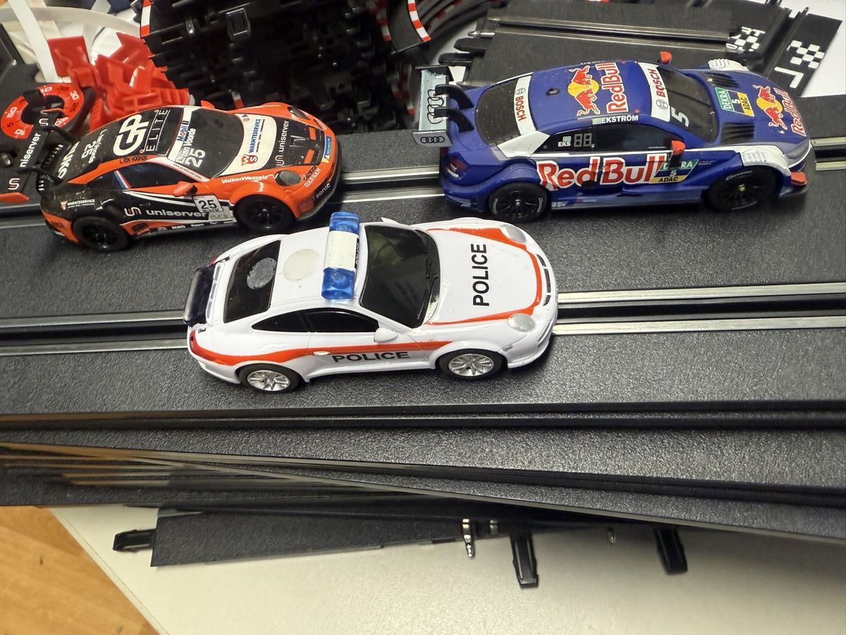 Carrera Circuits: Carrera Go Rennbahn – Défectueux à Horriwil par Carrera68 5