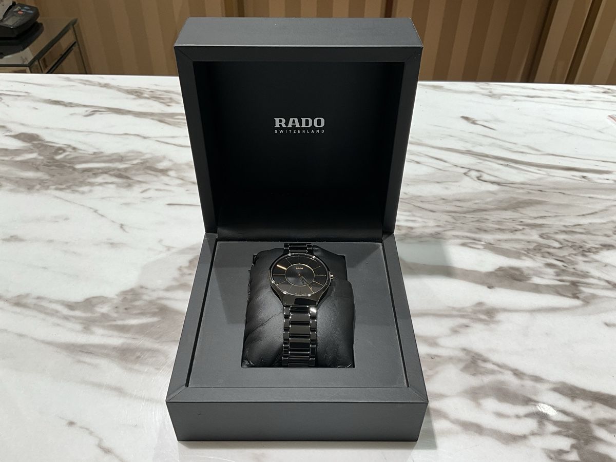 Rado Uhren: Rado true thinline Unisex – Gebraucht aus Schaffhausen von glamour-shop 1