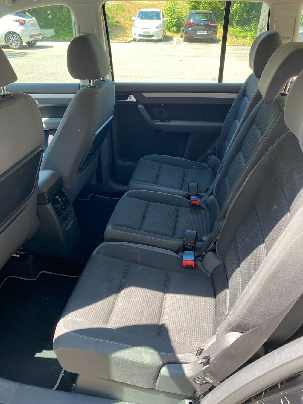 VW Autos: VW Touran 1.4 TSI Highline – D'occasion à Burgdorf par Oester97 8