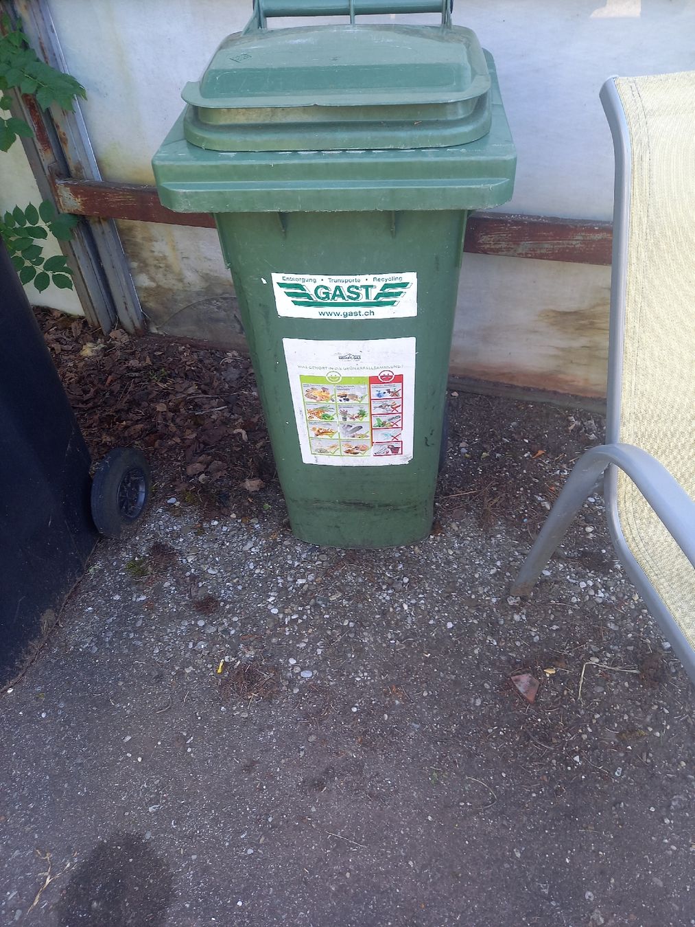 Sonstiges für Büro & Gewerbe: Grüncontainer 120 Lt – Gebraucht aus NIEDERBUCHSITEN von jut_lpv5