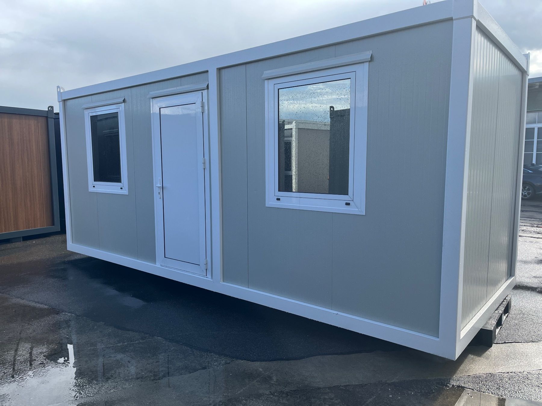Contenitori edile: Bau-/Bürocontainer / Hofladen 6m – Nuovo e nell'imballaggio originale da Oftringen venduto da Britta 1