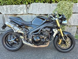 Triumph Speed Triple 1050, Arrow, ab MFK und frisch Service
