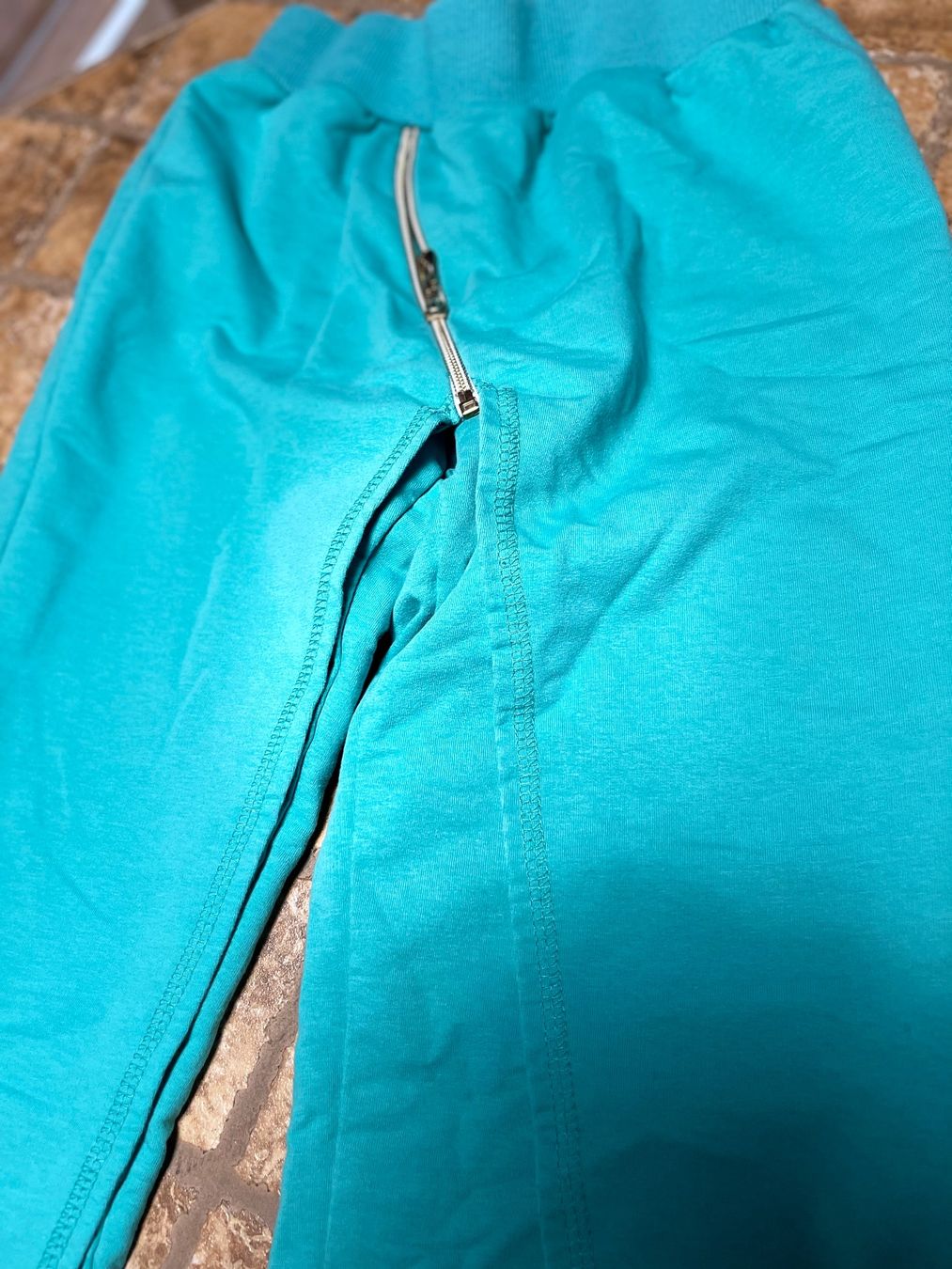 Pantalons: Pantaloni Con cerniera verticale – Neuf (Voir description) à Gordevio par LanaZimm 8
