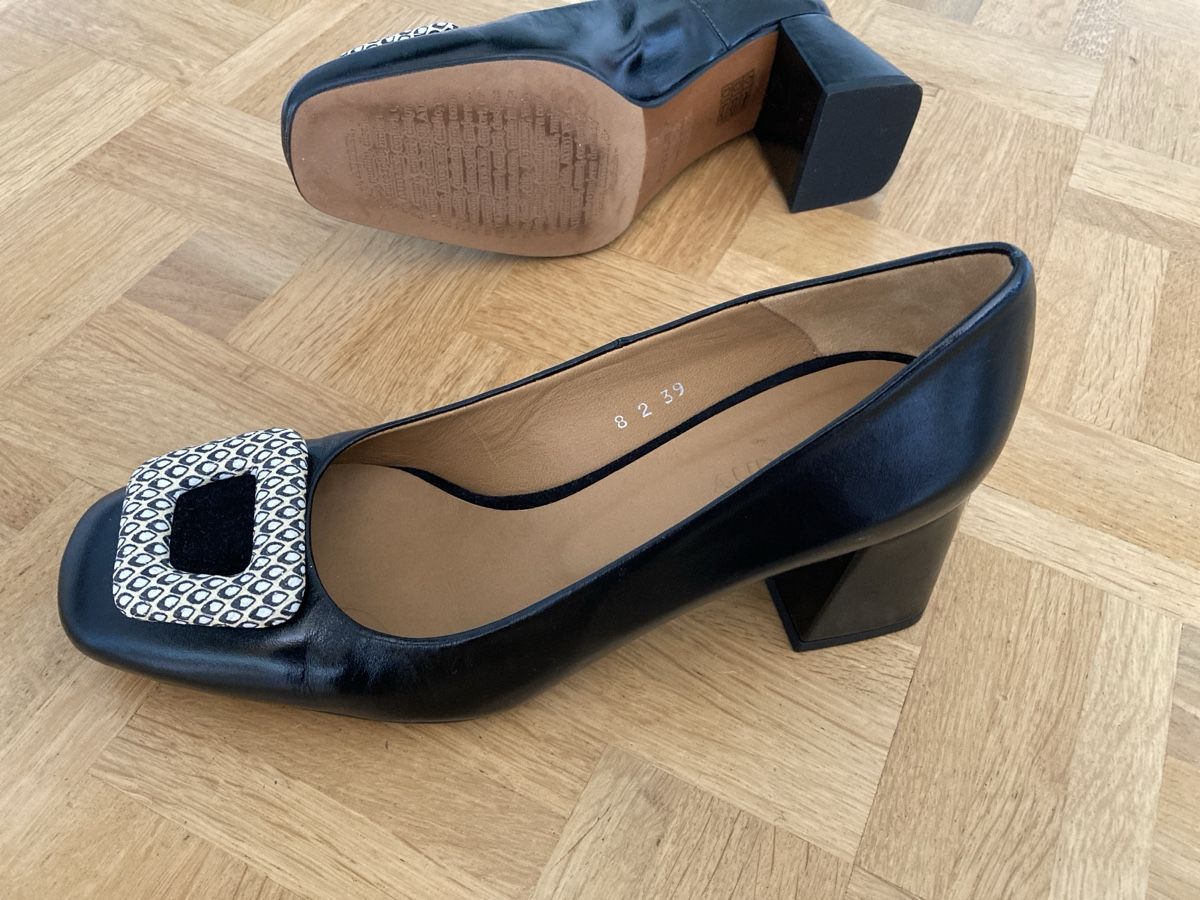 Damenschuhe: Pumps Audley – Neu und originalverpackt aus Evilard von PascaleAntoinette 2