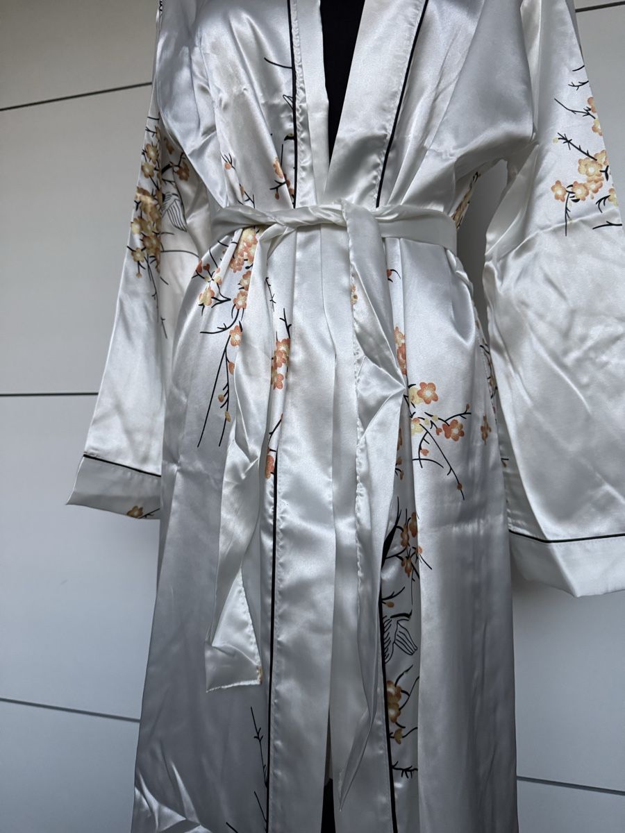 Accappatoi: Morgenmantel / Kimono / neu!  – Nuovo e nell'imballaggio originale da Olten venduto da ale_nb2x 4