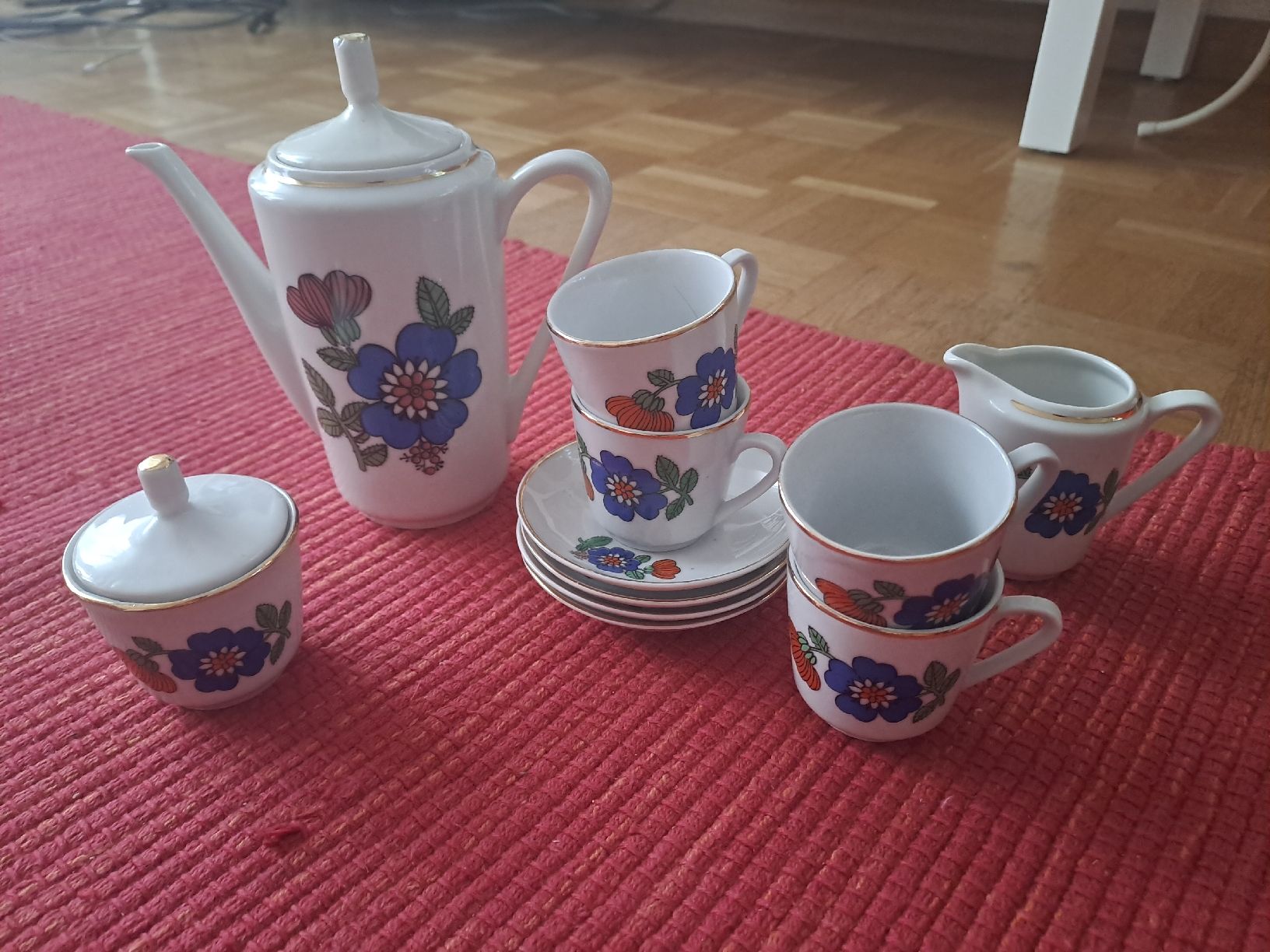 Set di piatti: Service für Kaffee in weiss – Usato da Zürich venduto da jun_vh8f