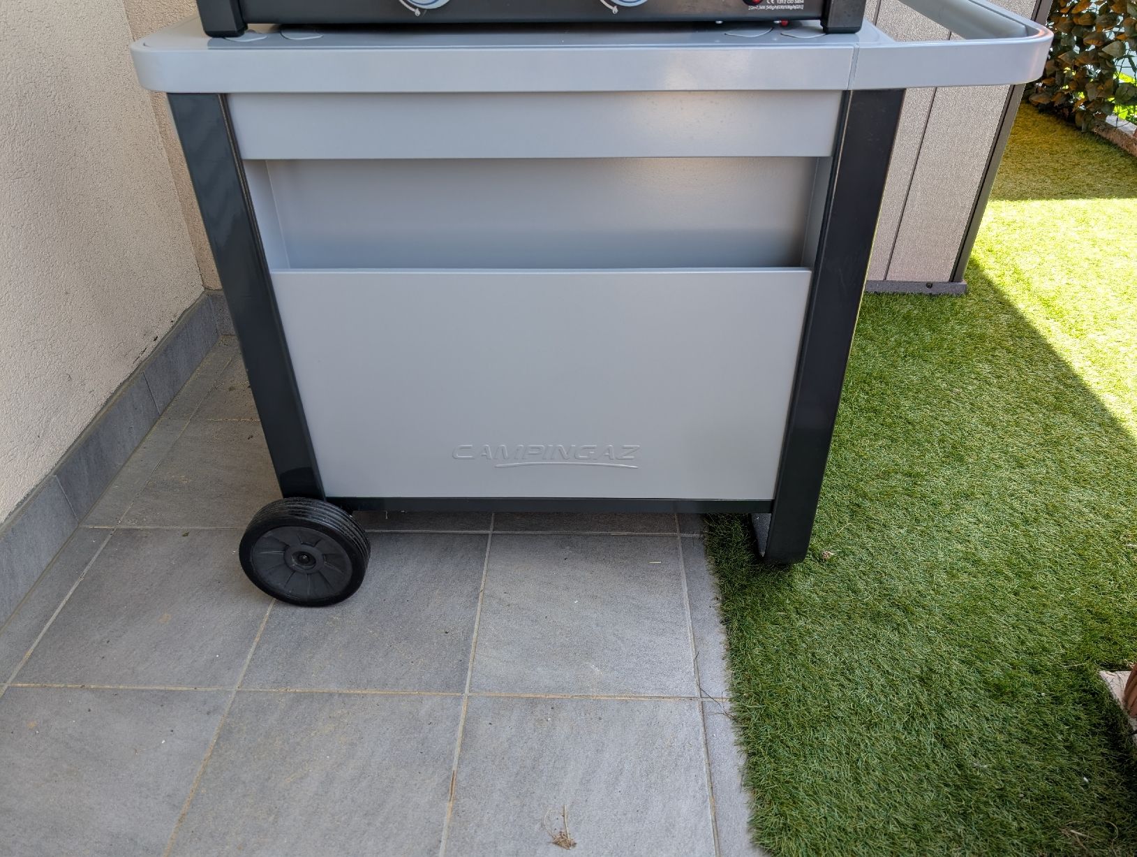 Campingaz Accessori per grill: Campingaz Chariot Plancha Deluxe – Nuovo (secondo la descrizione) da Bex venduto da ophelie.duc
