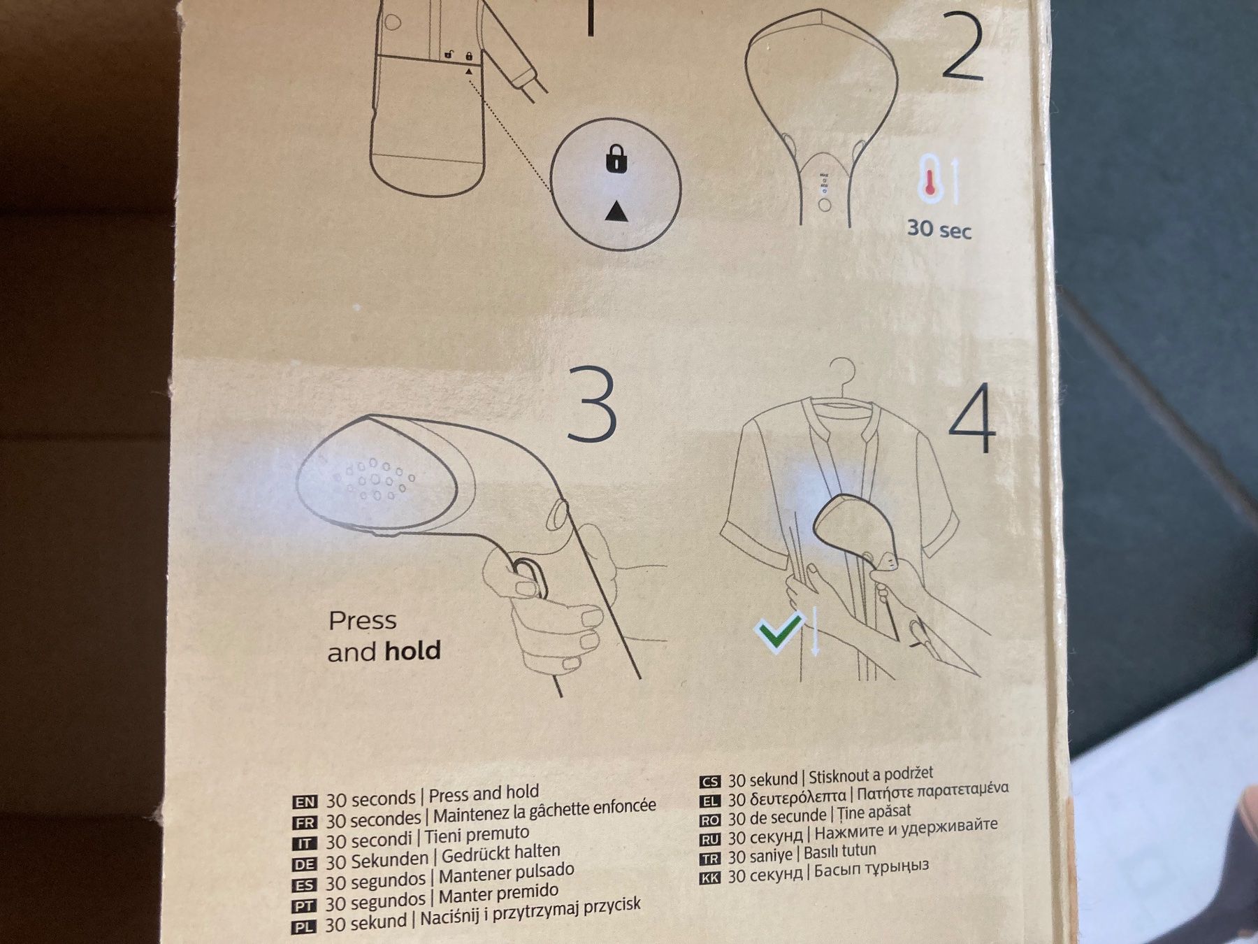 Philips Ferri da stiro: Philips Handhelm Steamer 7000 Dampfglätter ungebraucht OPV – Nuovo (secondo la descrizione) da Zürich venduto da dolcicaramelle2 7