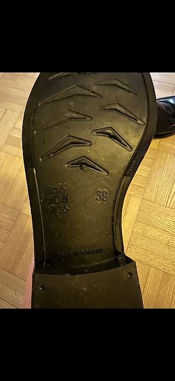 Scarpe da donna: Regenschuhe / Stiefel Chelseaboot – Usato da Killwangen venduto da Fischli15 2