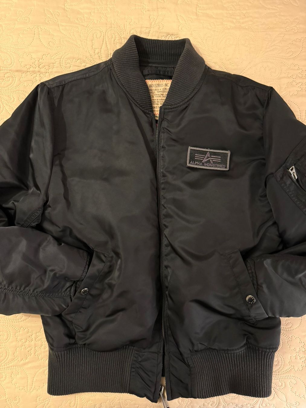 Alpha Industries Giacche: Alpha Industries Jacke M – Nuovo (secondo la descrizione) da Möhlin venduto da Alayndelone