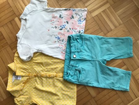 Bluse / T-Shirt / Jeans von H&M Grösse 86/92 - Porto 3.40