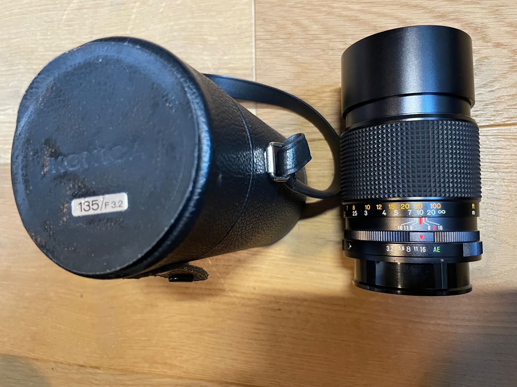 Konica Fotocamera: Konica Autoreflex TC Set + 35mm & 135mm Objektive – Usato da Bubikon venduto da SwissSecondLife 7