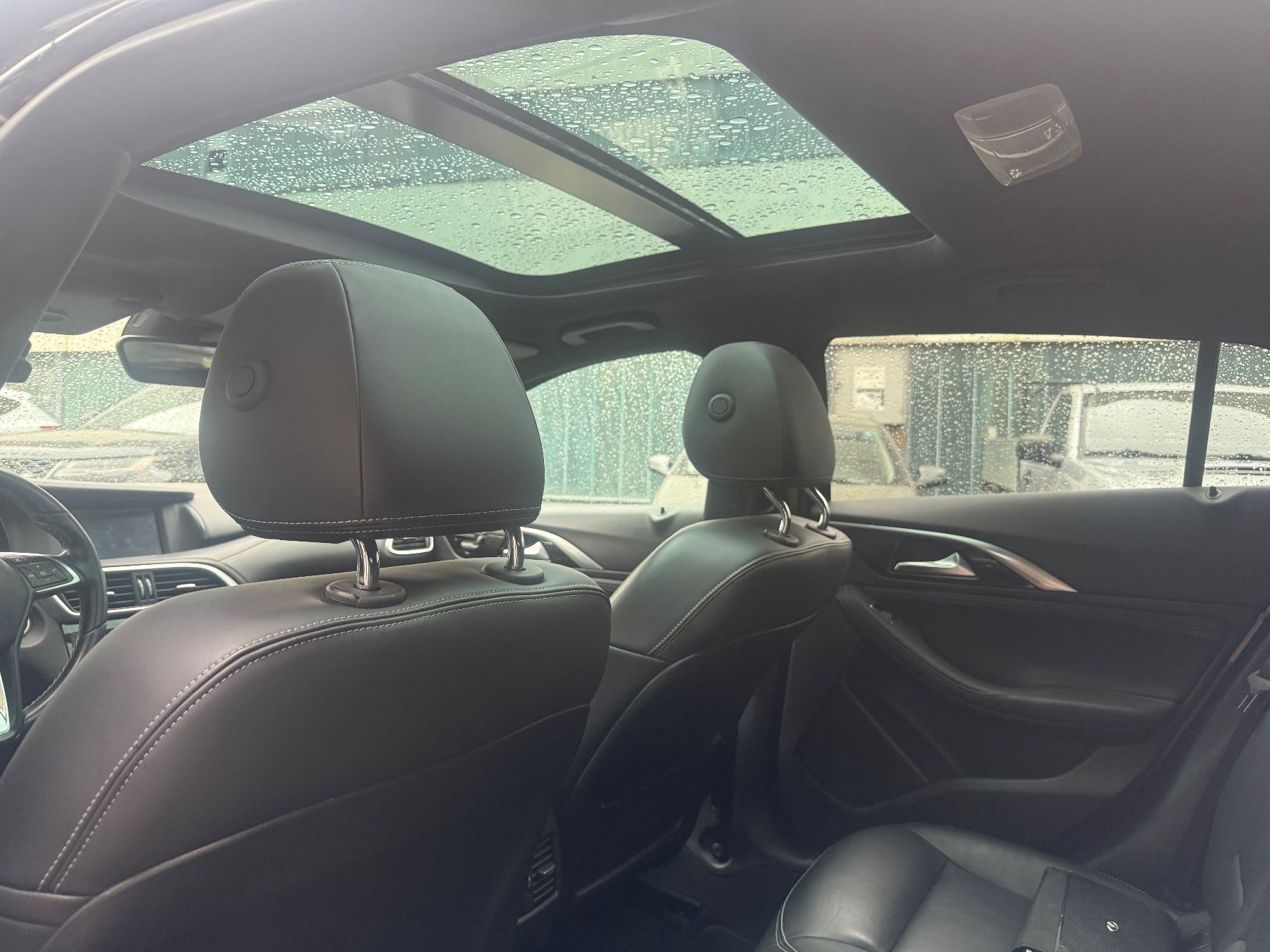 Infiniti Automobili: Infinity q30 4x4 – Usato da Fahrweid venduto da jaf_2rzj 7